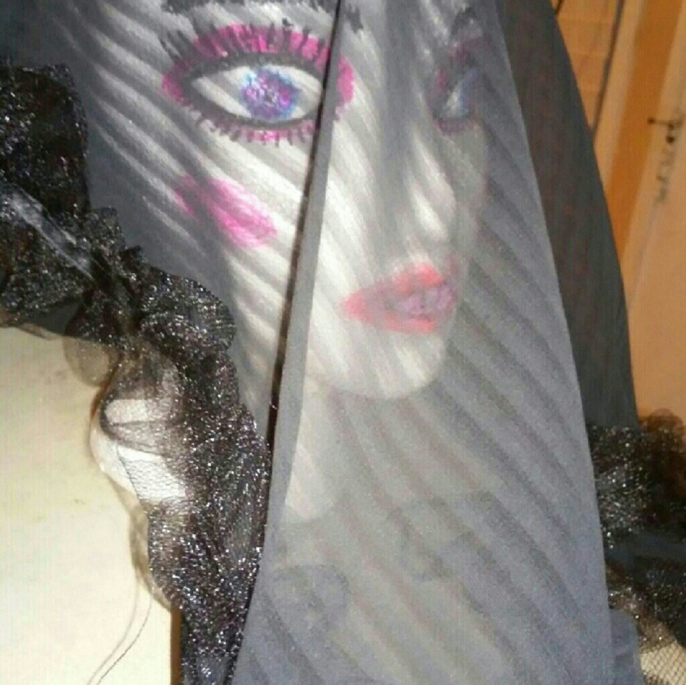 Mourning veil - Picture 4 of 4